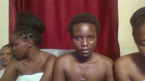 Snapshot of cutey_lunar chatting on February 2025 03:52:02 AM cutey_lunar online show from February 2025 03:52:02 AM