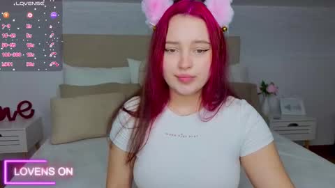 Nika  online show from November 2025 07:53:01 AM