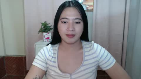 cutie_asianwoman online show from December 2024 07:56:02 AM