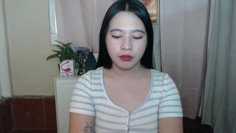 cutie_asianwoman online show from January 2025 03:32:01 PM