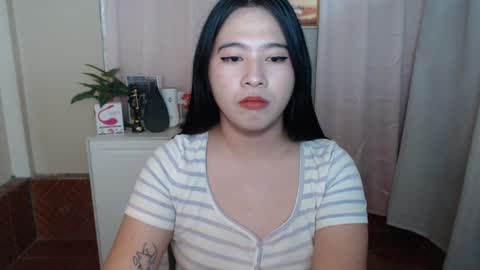 cutie_asianwoman online show from January 2025 07:10:02 PM