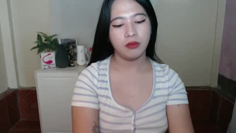 cutie_asianwoman online show from February 2025 05:39:02 PM