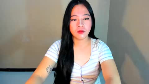 cutie_asianwoman online show from February 2025 10:14:02 PM