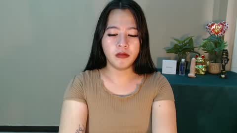 cutie_asianwoman online show from March 2025 05:22:02 AM
