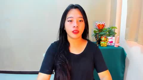 cutie_asianwoman online show from September 2025 06:37:02 AM