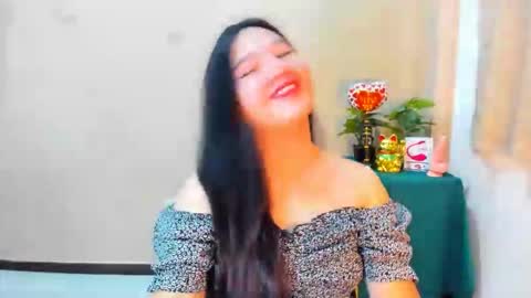 cutie_asianwoman online show from September 2025 07:47:01 AM