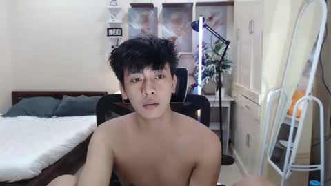 Neil Taylor online show from November 2025 05:12:02 PM