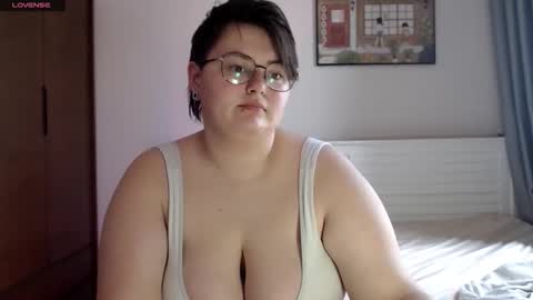 Sophie  Lilith online show from September 2025 07:24:02 AM