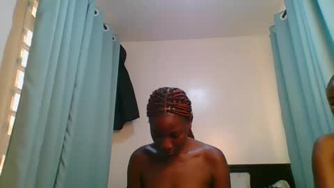 Snapshot of cutie_liqy chatting on March 2026 08:32:02 AM Liqy online show from March 2026 08:32:02 AM