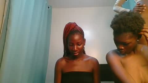 Snapshot of cutie_liqy chatting on March 2026 09:40:01 PM Liqy online show from March 2026 09:40:01 PM