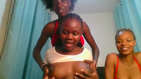 Snapshot of cutie_liqy chatting on March 2026 09:47:02 PM Liqy online show from March 2026 09:47:02 PM