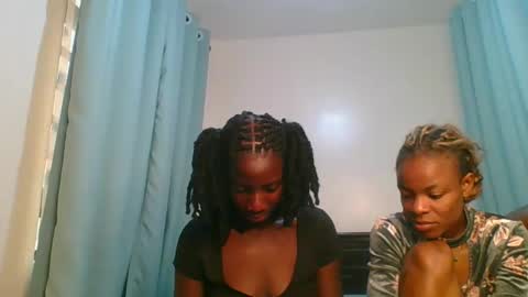 Snapshot of cutie_liqy chatting on April 2026 12:28:01 PM Liqy online show from April 2026 12:28:01 PM