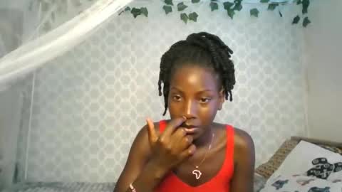 Snapshot of cutie_liqy chatting on April 2026 06:47:02 PM Liqy online show from April 2026 06:47:02 PM