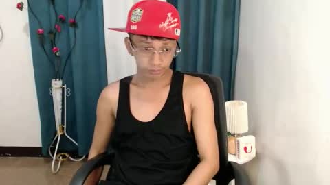 Snapshot of cutie_mico chatting on April 2026 11:26:02 AM cutie_mico online show from April 2026 11:26:02 AM