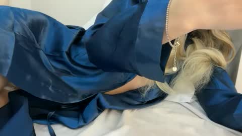 Call me cutie online show from March 2026 03:45:01 PM