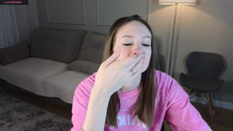 Snapshot of cutie_naughty_girl chatting on April 2026 03:15:01 AM Kate online show from April 2026 03:15:01 AM