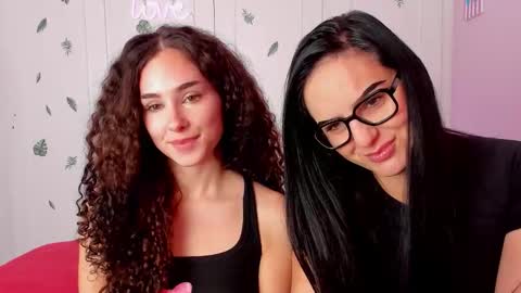 Nicole and Hanna online show from February 2026 08:59:02 AM