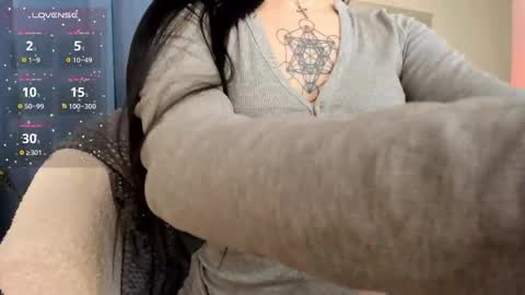 Snapshot of cutie_peachyy chatting on April 2026 09:04:02 PM Monica online show from April 2026 09:04:02 PM