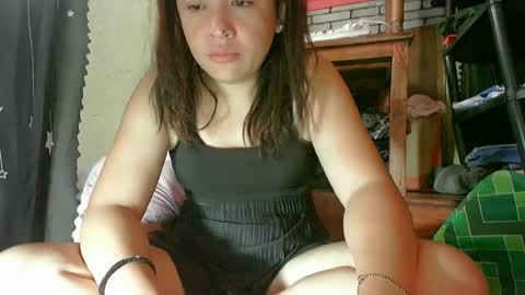 Snapshot of cutie_pie02 chatting on April 2026 05:14:02 AM cutie_pie02 online show from April 2026 05:14:02 AM