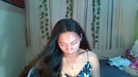 Snapshot of cutie_rona chatting on November 2025 04:13:02 AM cutie_rona online show from November 2025 04:13:02 AM