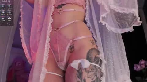 Snapshot of cutie_sensei chatting on December 2025 03:55:01 AM Kira online show from December 2025 03:55:01 AM