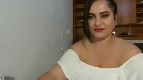 Snapshot of cutieammy chatting on September 2025 12:12:02 AM Ami online show from September 2025 12:12:02 AM