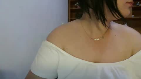 Snapshot of cutieammy chatting on May 2026 10:29:01 PM Ami online show from May 2026 10:29:01 PM