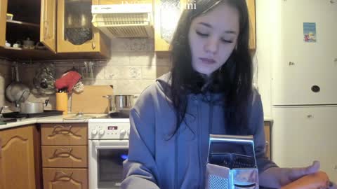 Snapshot of cutiekitty_cb chatting on January 2025 01:41:01 PM cutiekitty_cb online show from January 2025 01:41:01 PM