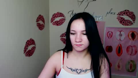 Snapshot of cutielady_ chatting on March 2026 06:59:01 AM Emma online show from March 2026 06:59:01 AM
