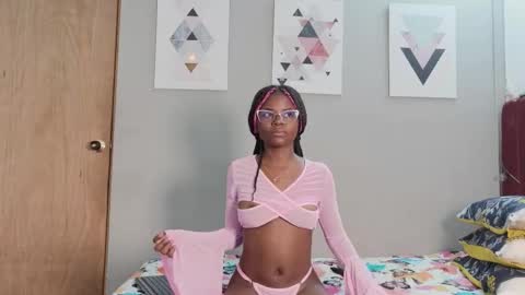 Kiara  online show from February 2026 07:45:01 PM