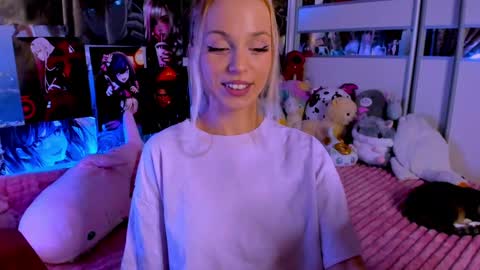 Snapshot of cuttie_ponyy chatting on January 2025 09:36:01 PM Nora online show from January 2025 09:36:01 PM