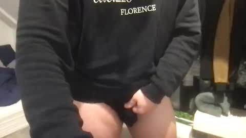 Snapshot of cuttop2373844 chatting on October 2025 05:02:02 PM cuttop2373844 online show from October 2025 05:02:02 PM