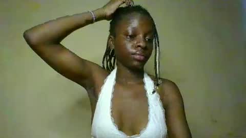 Snapshot of cutty_teshy chatting on February 2025 03:01:02 PM cutty_teshy online show from February 2025 03:01:02 PM