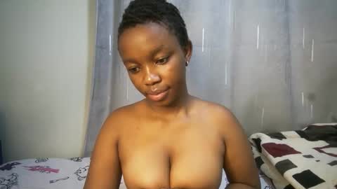 Snapshot of cutypookie chatting on October 2025 09:51:02 AM cutypookie online show from October 2025 09:51:02 AM