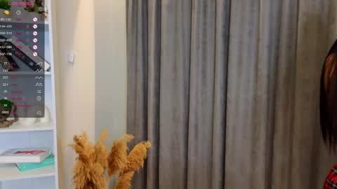 Snapshot of cweneharwick chatting on September 2025 03:14:01 PM Welcome in my room My name is Mila did you miss me lets play - check menu to have fun online show from September 2025 03:14:01 PM