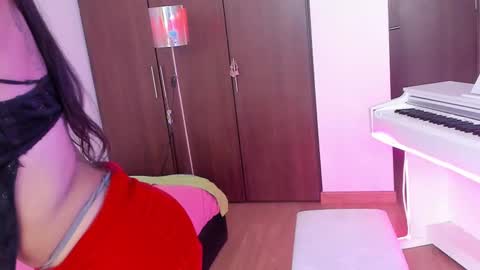 Cyan online show from February 2025 07:41:01 PM