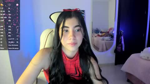 Liz online show from October 2025 10:33:02 PM