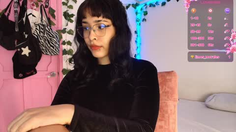 Camila online show from January 2025 08:50:01 PM