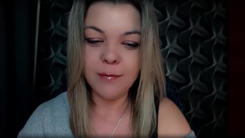 Full time mean bitch. online show from February 2026 02:40:02 AM