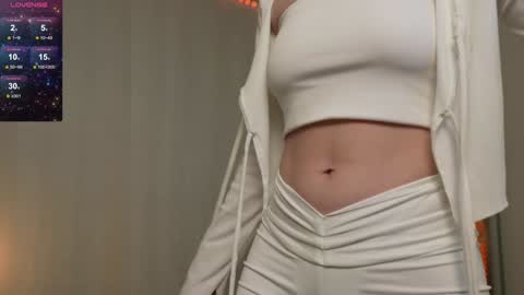 EMILY online show from January 2025 04:17:02 PM