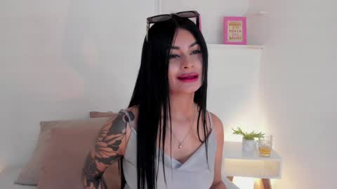 Cylie online show from January 2025 08:16:02 PM