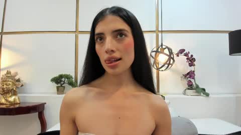 Snapshot of cynthia1fox chatting on April 2026 03:20:02 AM Cynthia1fox online show from April 2026 03:20:02 AM