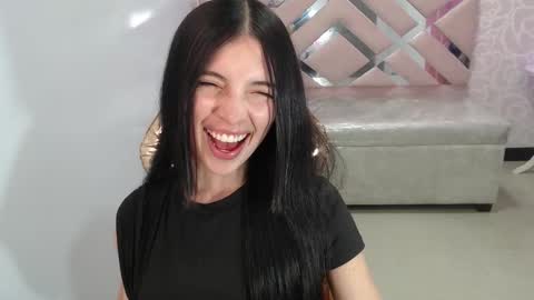 Snapshot of cynthia_ch chatting on November 2025 04:01:02 AM CINTIA ARAUJO online show from November 2025 04:01:02 AM