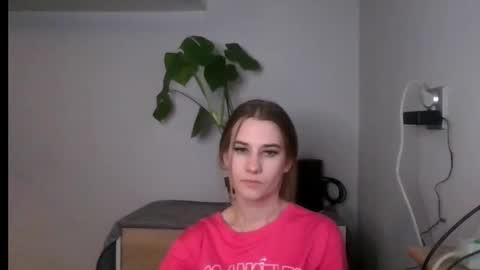 Snapshot of cyntianatural chatting on December 2024 07:22:01 AM CyntiaNatural online show from December 2024 07:22:01 AM