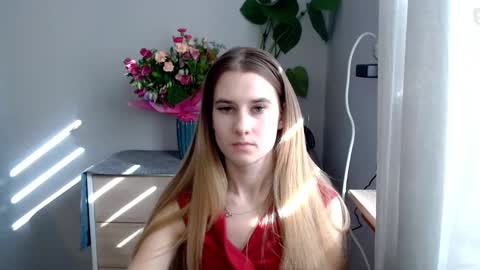 Snapshot of cyntianatural chatting on February 2025 11:01:02 AM CyntiaNatural online show from February 2025 11:01:02 AM