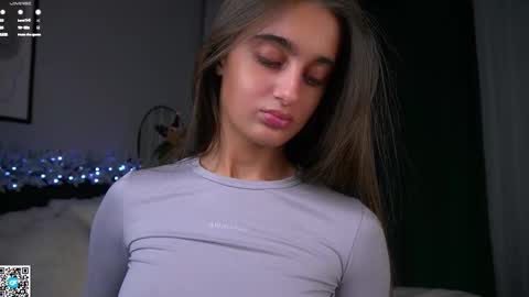 Isabella online show from January 2026 01:31:01 AM