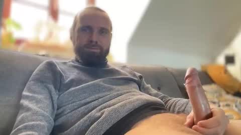 Snapshot of d0n_gi0vanni chatting on January 2025 09:34:02 AM d0n_gi0vanni online show from January 2025 09:34:02 AM