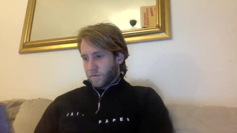 Snapshot of d3nnis_123 chatting on February 2025 07:24:02 PM d3nnis_123 online show from February 2025 07:24:02 PM