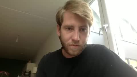 Snapshot of d3nnis_123 chatting on October 2025 08:10:01 AM d3nnis_123 online show from October 2025 08:10:01 AM