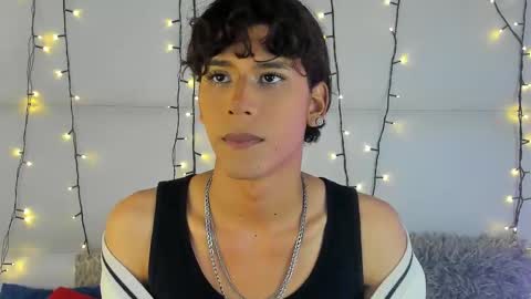 Snapshot of d3rke_666 chatting on March 2026 05:35:02 AM Darked online show from March 2026 05:35:02 AM